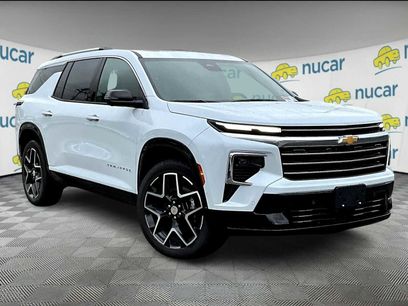 New 2026 Chevrolet Traverse High Country w/ LPO, Floor Liner Package