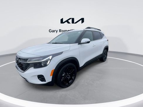 Certified 2024 Kia Seltos X-Line image 4