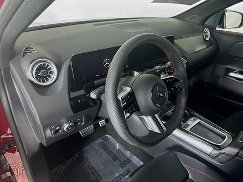 Used 2026 Mercedes-Benz GLA 250 image 9