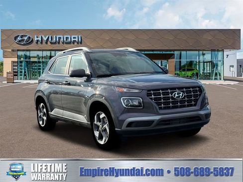 New 2026 Hyundai Venue SEL FWD image 11