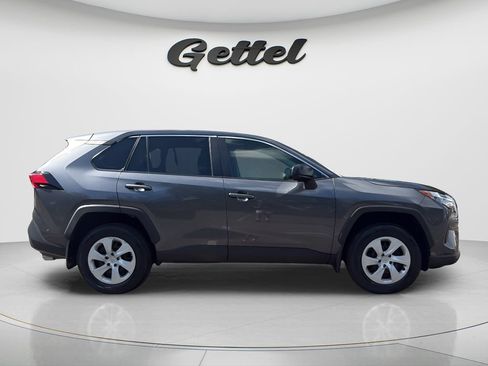 Used 2024 Toyota RAV4 LE FWD image 4