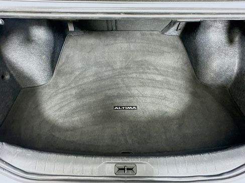 Used 2024 Nissan Altima 2.5 SR image 27