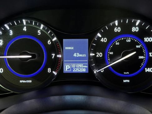 Used 2015 INFINITI QX80 2WD w/ Deluxe Technology Package image 45