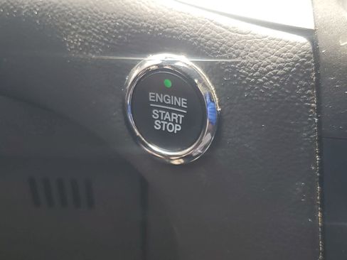 Used 2019 Ford Edge SEL w/ Equipment Group 201A FWD image 21