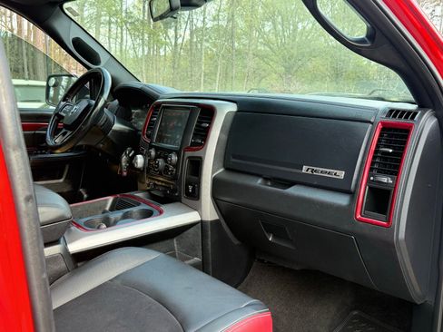Used 2017 RAM 1500 Rebel image 26