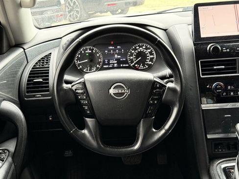 Used 2021 Nissan Armada SV AWD/4WD image 25