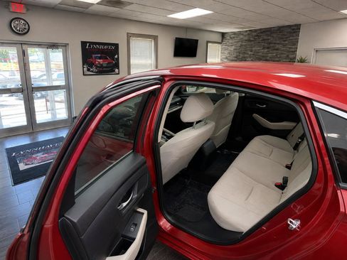 Used 2024 Honda Accord EX image 11