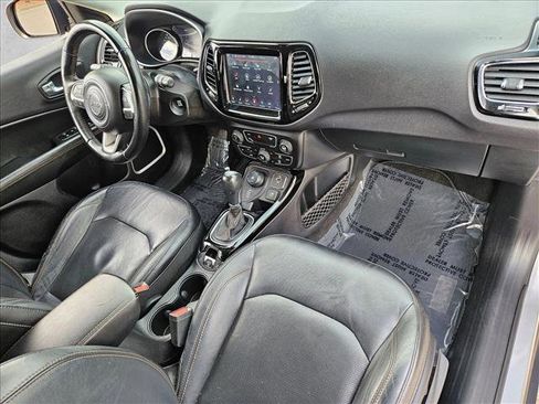 Used 2018 Jeep Compass Limited w/ Navigation Group image 22