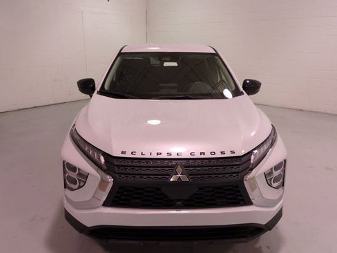 New 2025 Mitsubishi Eclipse Cross LE image 9