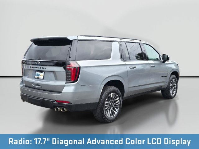 Used 2025 Chevrolet Suburban Z71 AWD/4WD image 6