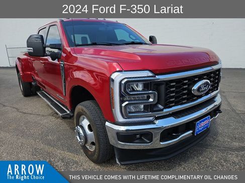 Used 2024 Ford F350 Lariat w/ FX4 Off-Road Package AWD/4WD image 2