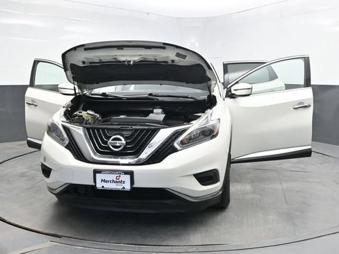 Used 2018 Nissan Murano S AWD/4WD image 42