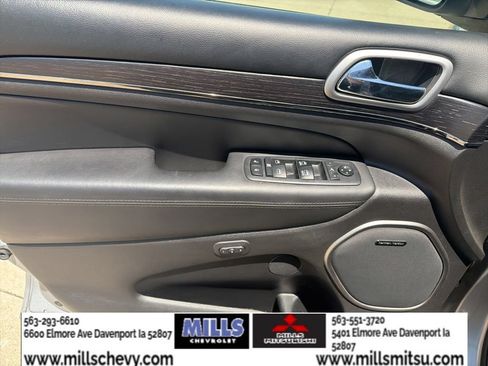 Used 2018 Jeep Grand Cherokee High Altitude AWD/4WD image 12