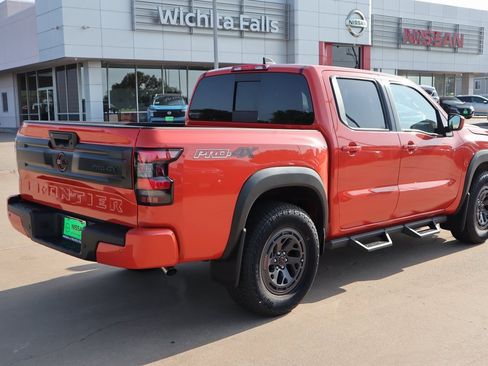 New 2025 Nissan Frontier PRO-4X image 6