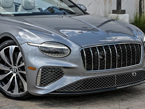 New 2026 Bentley Continental GT Azure AWD/4WD image 2