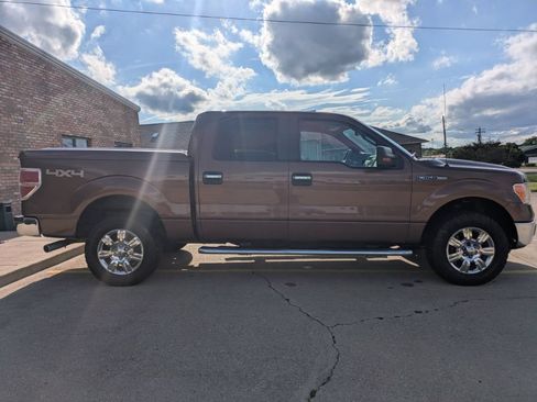 Used 2011 Ford F150 XLT w/ XLT Chrome Pkg AWD/4WD image 4