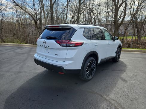 New 2026 Nissan Rogue SV image 3
