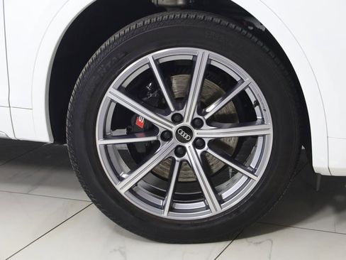 Used 2022 Audi SQ5 Premium image 15