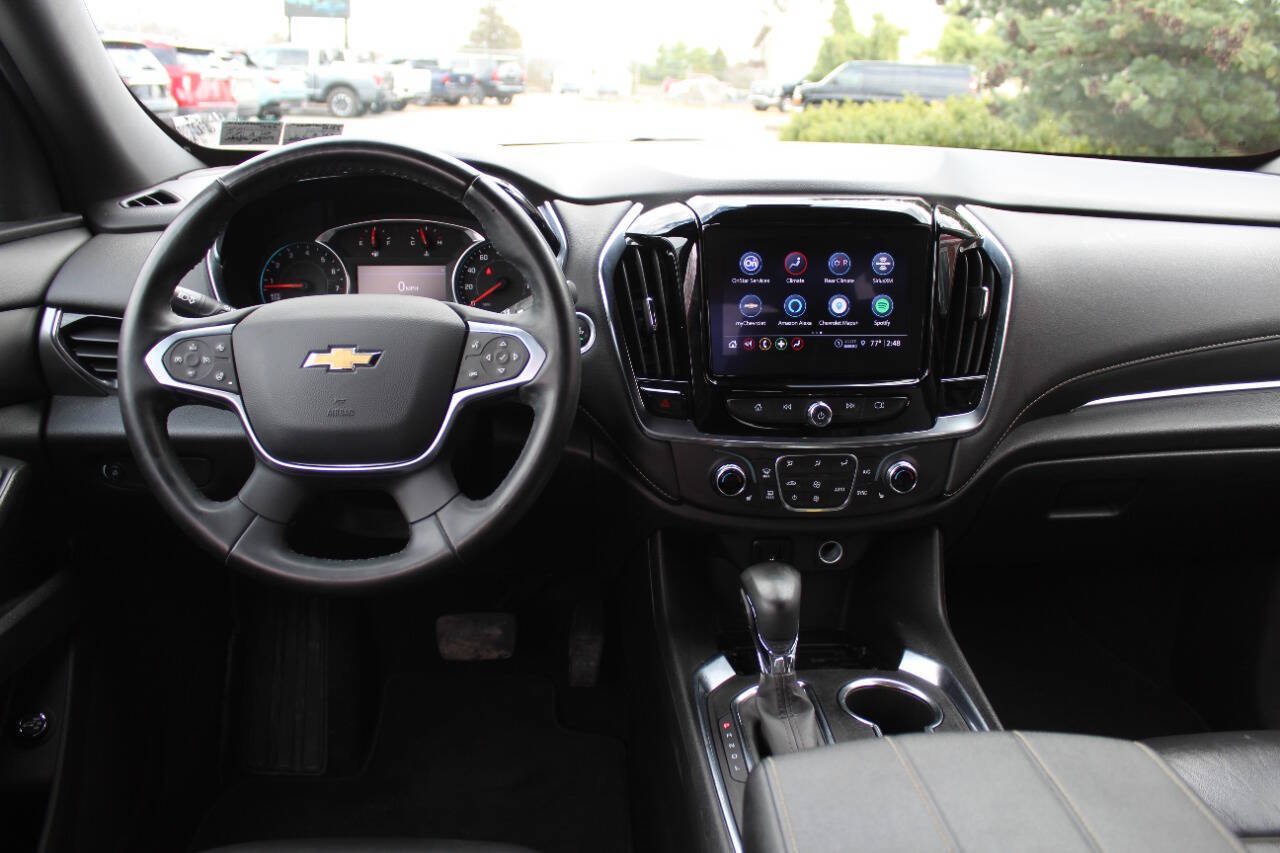 Used 2023 Chevrolet Traverse LT AWD/4WD image 23