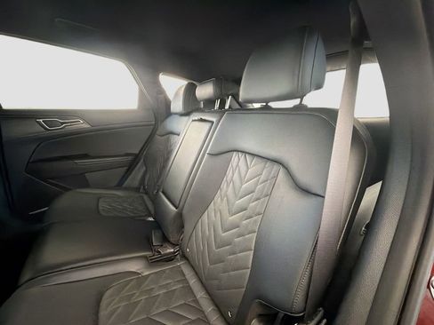 Used 2023 Kia Sportage X-Line AWD/4WD image 27