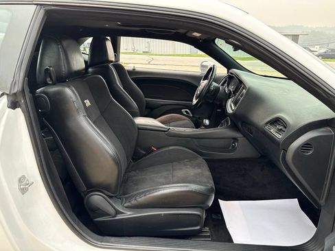 Used 2019 Dodge Challenger R/T w/ T/A Package RWD image 38