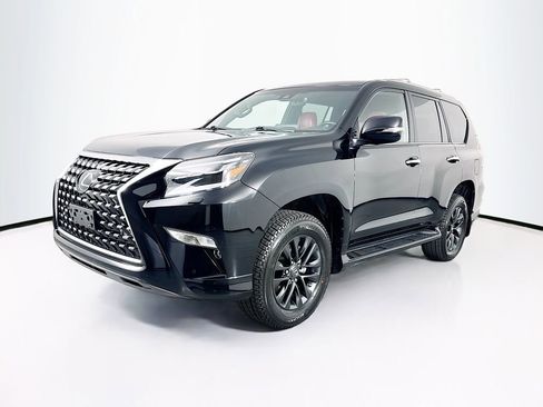 Used 2023 Lexus GX 460 Premium w/ Premium Package image 3