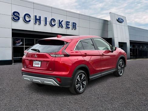 Used 2024 Mitsubishi Eclipse Cross SE AWD/4WD image 2