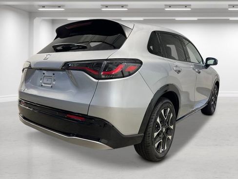 New 2026 Honda HR-V EX-L image 3