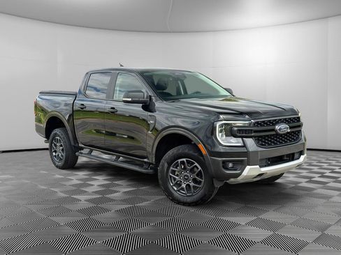 Used 2024 Ford Ranger XLT w/ Equipment Group 301A Mid AWD/4WD image 4