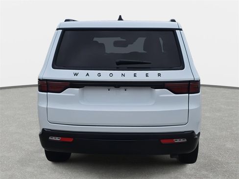 New 2025 Jeep Wagoneer Series II w/ Premium Group I image 6