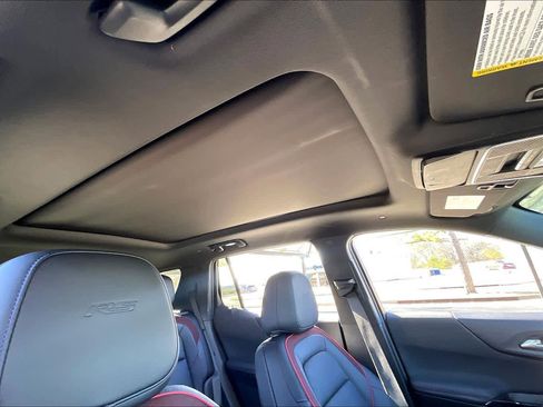 Used 2025 Chevrolet Equinox RS w/ Safety and Technology Package image 13