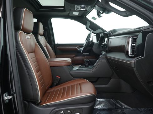 Used 2023 GMC Sierra 1500 Denali Ultimate image 15