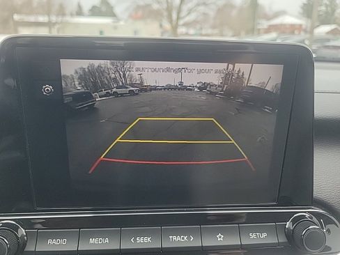 Used 2022 Kia Forte LXS image 12