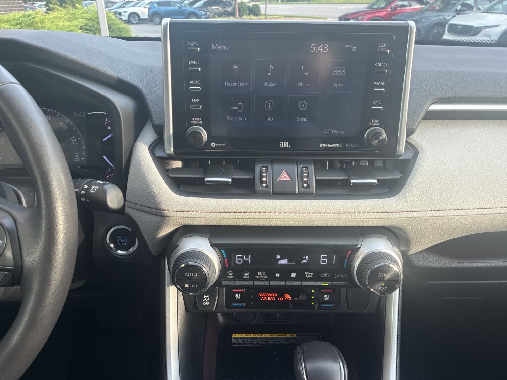 Used 2020 Toyota RAV4 Limited AWD/4WD image 31