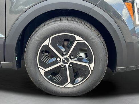 New 2026 Kia Niro LX FWD image 23