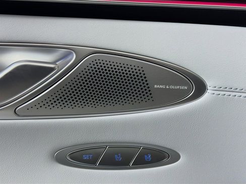 New 2026 Genesis GV70 2.5T Advanced AWD/4WD image 21