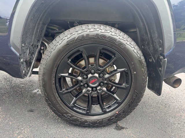 Used 2023 Toyota Tundra Limited w/ TRD Off-Road Package AWD/4WD image 11