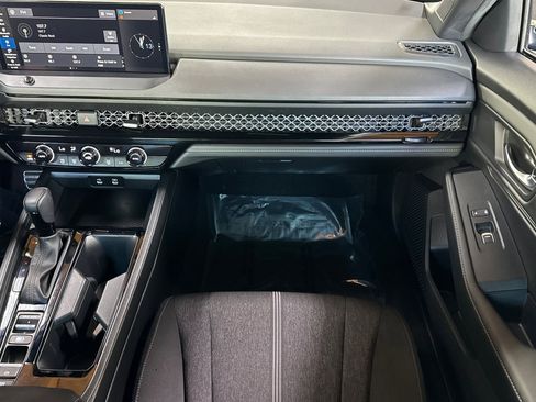 Used 2024 Honda Accord Sport image 29