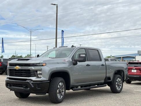 New 2026 Chevrolet Silverado 2500 Custom w/ Custom Value Package image 15