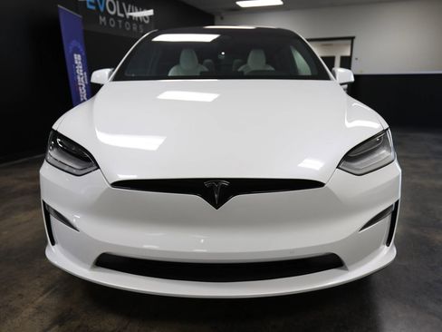 Used 2021 Tesla Model X Long Range image 4