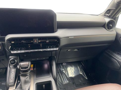 Used 2025 Toyota Land Cruiser w/ Premium Package image 55