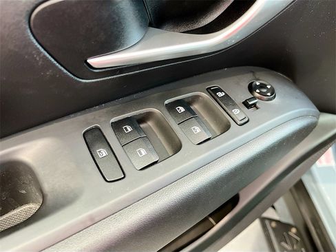 Used 2024 Hyundai Santa Cruz XRT image 18