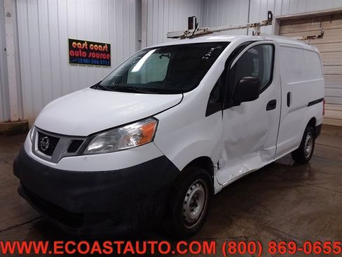 Used 2016 Nissan NV200 S image 1