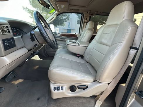 Used 2004 Ford F350 Lariat image 11