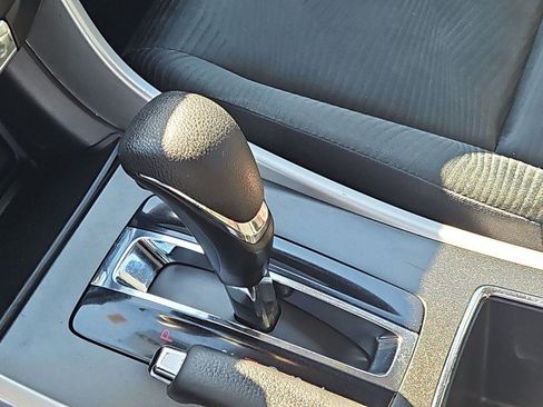Used 2014 Honda Accord LX image 15