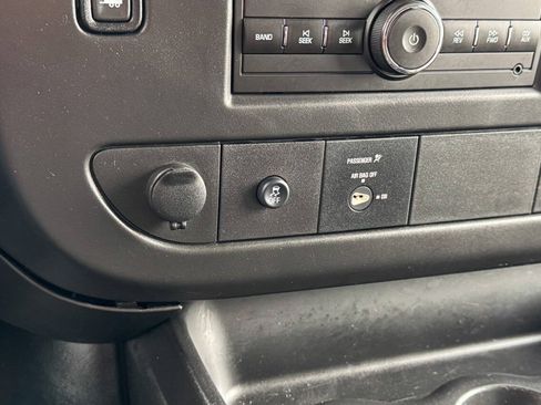 Used 2014 Chevrolet Express 2500 LS RWD image 27