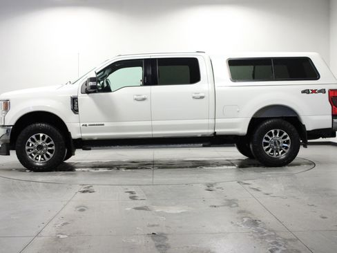 Used 2022 Ford F350 Lariat image 7