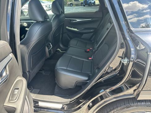 Used 2023 INFINITI QX50 Sport FWD image 17