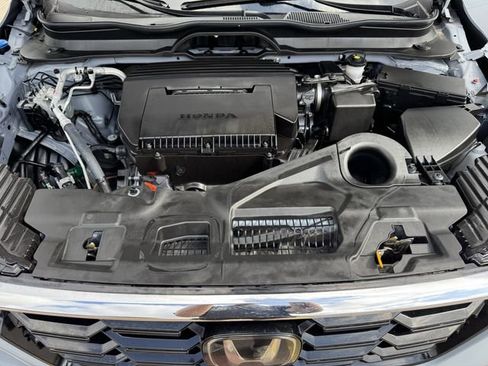 Used 2025 Honda Pilot Touring image 31