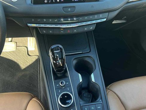 Used 2020 Cadillac XT4 Sport image 13